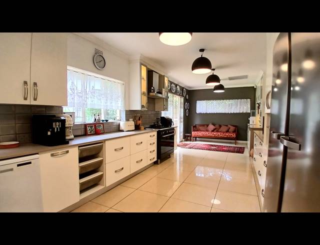 4 BEDROOM FREESTANDING FOR SALE IN QUELLERINA